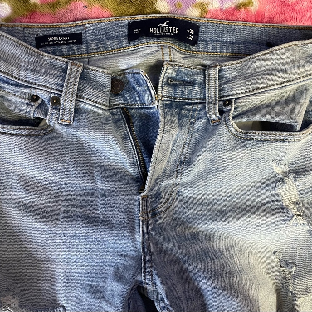 Hollister skinny jeans
